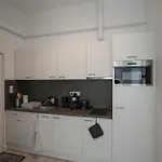 A Lovley Newly Decorated Fully Equipped Walking Distance To The Park Where Will Find The World Famous Szechenyi Thermal Bath Spa, Museums , And The Capital Circus , Ac, Smart Tv, High Speed Internet Apartmán Budapešť