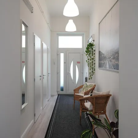 A Lovley Newly Decorated Fully Equipped Walking Distance To The Park Where Will Find The World Famous Szechenyi Thermal Bath Spa, Museums , And The Capital Circus , Ac, Smart Tv, High Speed Internet * Boedapest