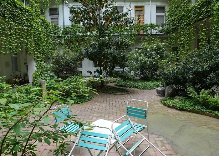 A Lovley Newly Decorated Fully Equipped Walking Distance To The Park Where Will Find The World Famous Szechenyi Thermal Bath Spa, Museums , And The Capital Circus , Ac, Smart Tv, High Speed Internet * 布达佩斯